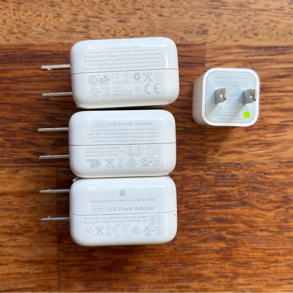 Apple USB Power Adapters - set of 4